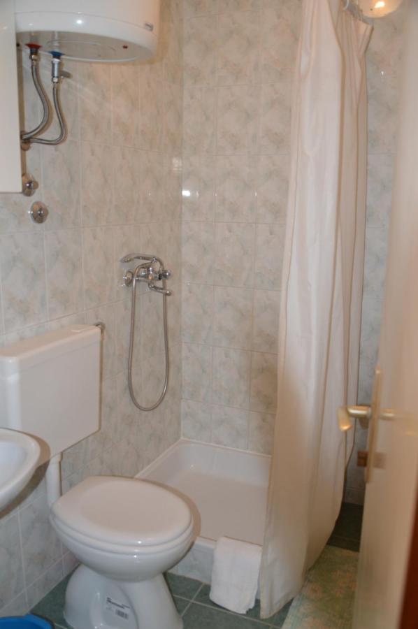 Apartman Mare Drvenik  Eksteriør billede